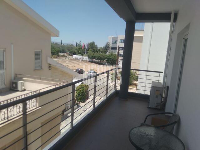 apartment-a11efce6-48e2-45f1-87da-24f89ad9e91a_Wtr.jpg