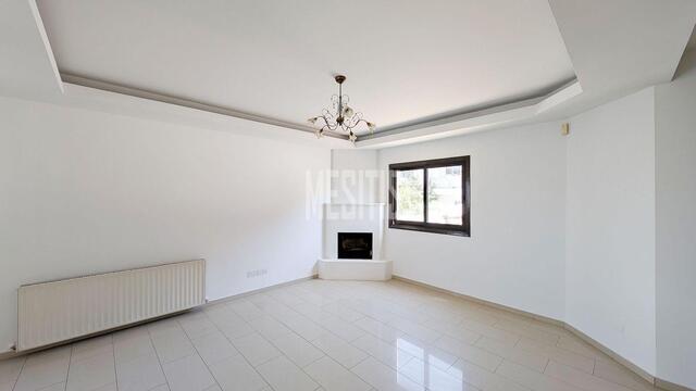 detachedHouse-0cab85a1-a242-4b22-9f61-14a42449fef1_Wtr.jpg