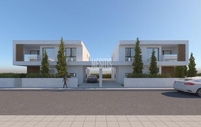 detachedHouse-d97f90aa-fd7c-46ac-a4ce-be07206ee21e_Wtr.jpg