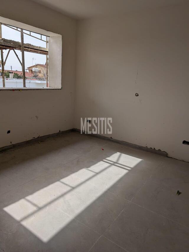 apartment-d4aea7ff-0d09-46c5-b502-e38004607c61_Wtr.jpg