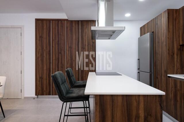 apartment-9ade5b6b-fd90-4379-90b1-56fdbef1651c_Wtr.jpg