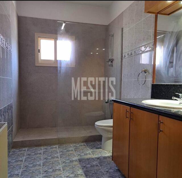 detachedHouse-5264f0cf-e7f9-4aae-9289-88f221e6fc6f_Wtr.jpeg