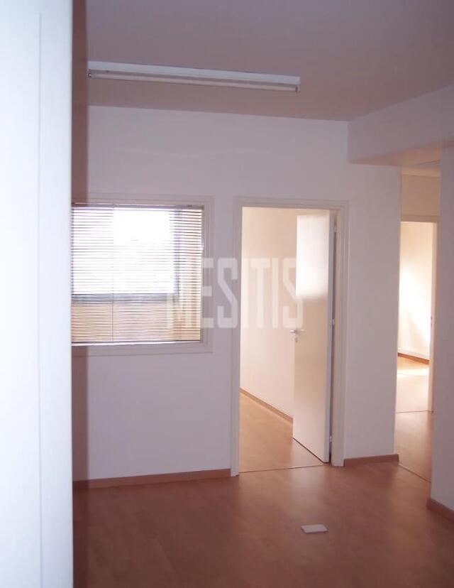 office-6bc622ab-7b74-49e8-a021-bcb875f6b16e_Wtr.jpg