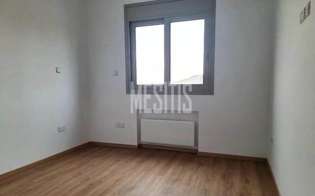 apartment-d335f9ad-676f-4616-8ac9-bd667d17d8e6_Wtr.jpg