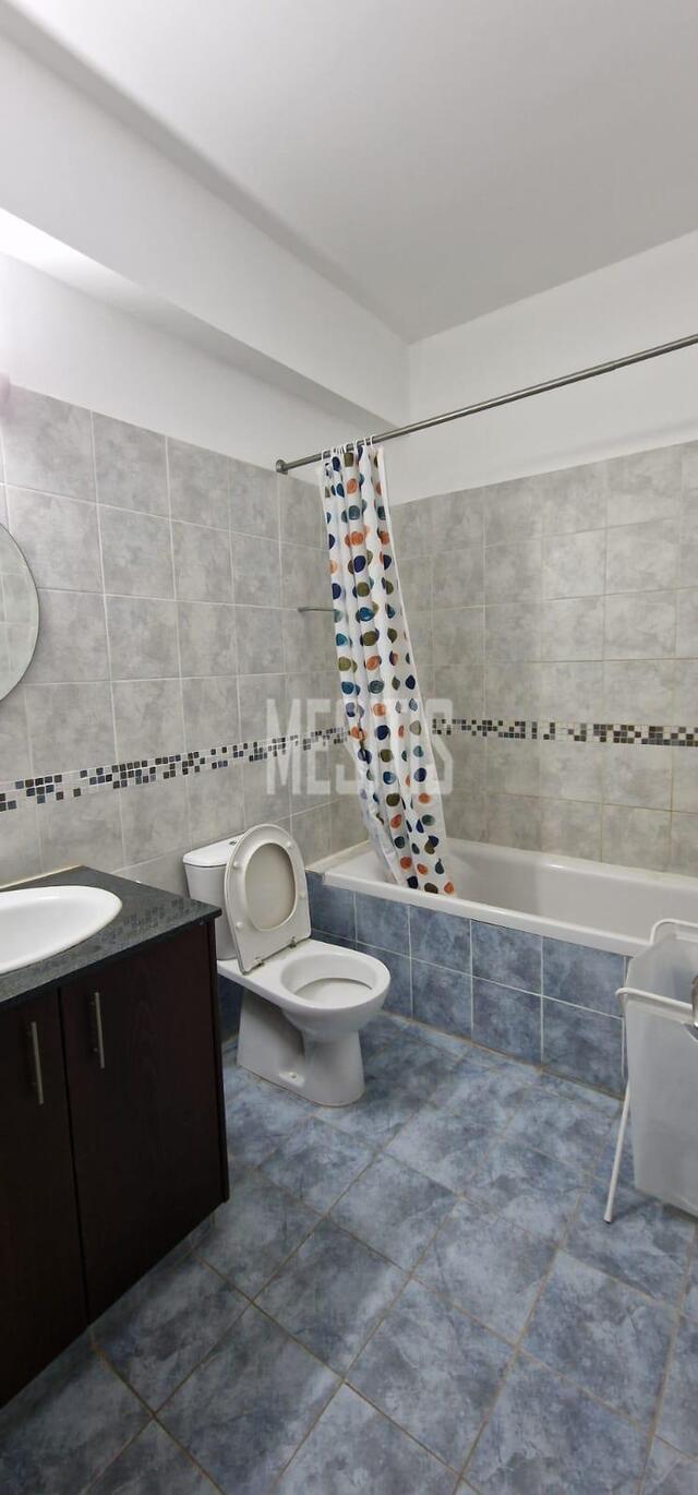 detachedHouse-b4bc7d15-2ae8-41b5-b512-e03441e581a6_Wtr.jpg