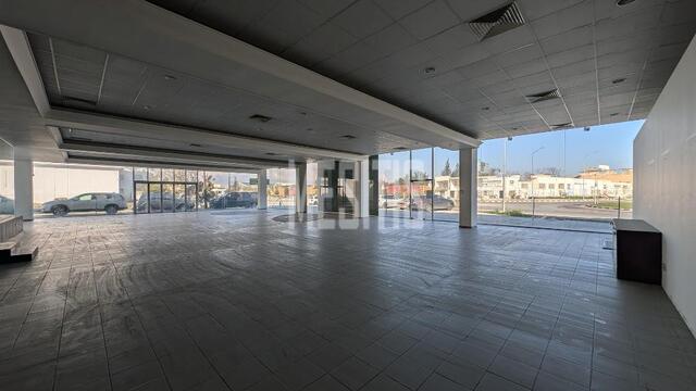 Substantial Two-Storey Mixed-Use Building for Rent in an Excellently Positioned in  Kaimakli, Nicosia – photo 1