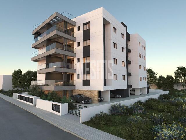 apartment-4eacedb1-db09-41a9-a8eb-d1b06af0fe74_Wtr.jpeg