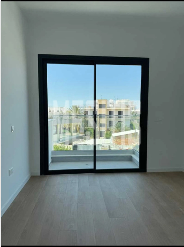 apartment-8ceb1bf6-277f-46e8-a3f3-16aa0cb9d9a4_Wtr.png