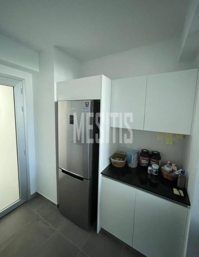 apartment-a8b4ac5f-e800-4851-b006-0b07d44b610d_Wtr.jpg