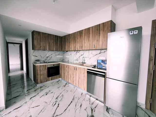 apartment-8ad81c0e-6d8a-4d18-819e-dbd3a7664c7b_Wtr.jpeg