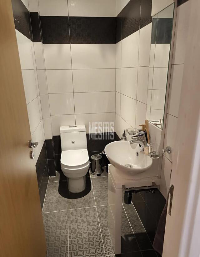 apartment-c62a1f2b-901a-442b-8ce0-dd944ac87d4e_Wtr.jpeg