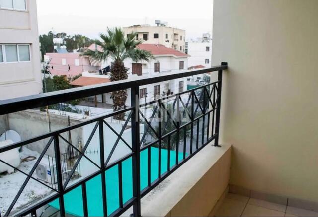 apartment-8dd9d933-22d8-4574-9b22-15b4670dfa20_Wtr.jpg