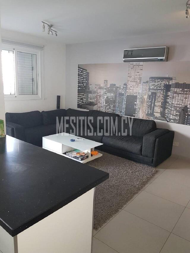 apartment-b5fb6e21-f94c-4266-ad3d-3a876b4f204f_Wtr.jpeg