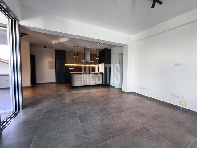 apartment-ab0e8548-987a-4ebd-ac93-7e06a8ecbe5e_Wtr.jpg