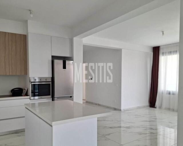 apartment-33a8bf41-80aa-47e8-b4f6-c17d121caedd_Wtr.jpg