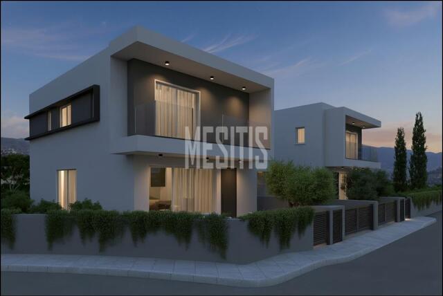 detachedHouse-72ec6d23-cce0-4978-bcbc-20327220f701_Wtr.jpg