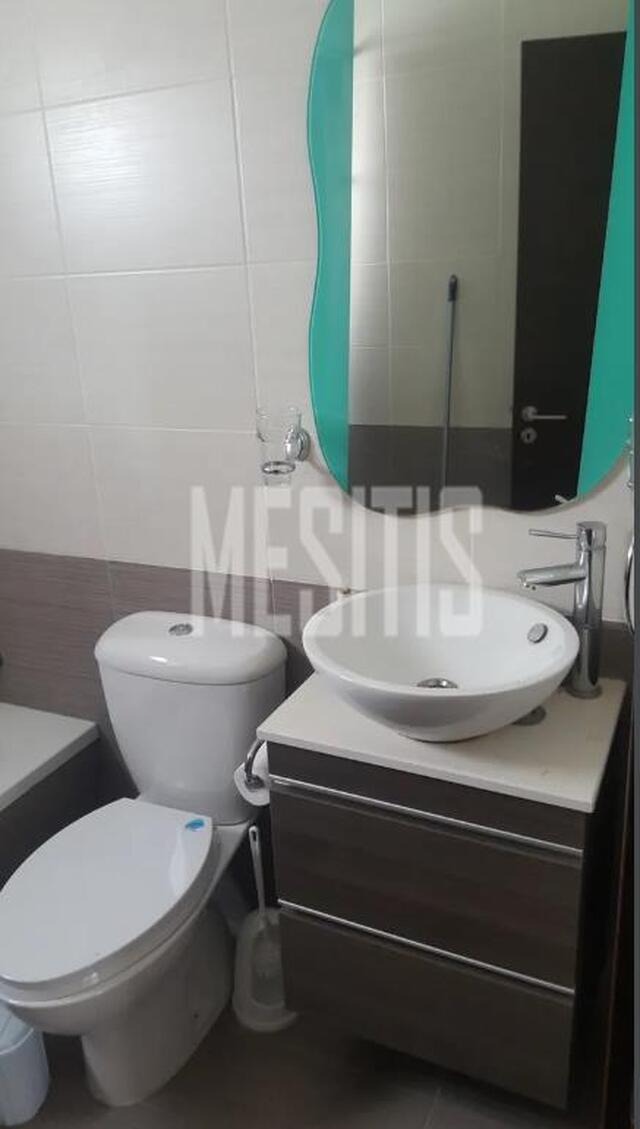 apartment-c9b64519-dc7e-4b09-9a0f-cbba20524d0c_Wtr.jpg