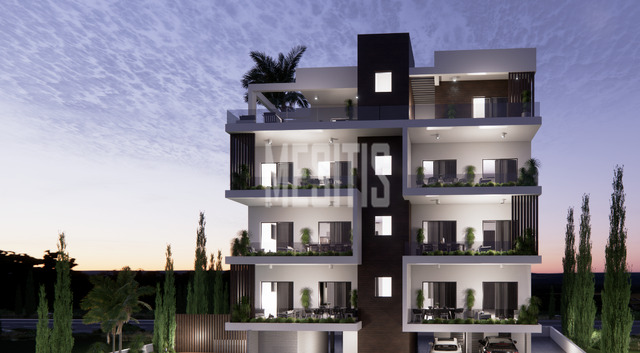 apartment-52358aeb-8c73-4240-94df-26e4afe2c2fe_Wtr.png