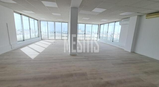 office-31f20bd6-66d6-419e-882a-0a336c9c6cb8_Wtr.jpg
