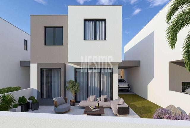 detachedHouse-120310d9-e58d-43cc-ad03-08e0cc53c921_Wtr.jpg