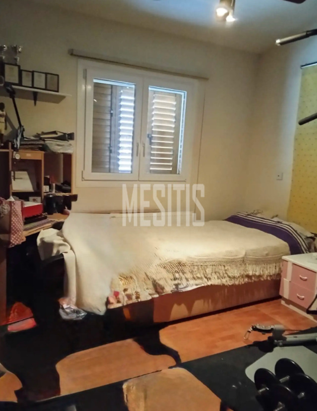 detachedHouse-4f222d27-faa5-45ba-a9bb-1c10e3ba70ce_Wtr.png