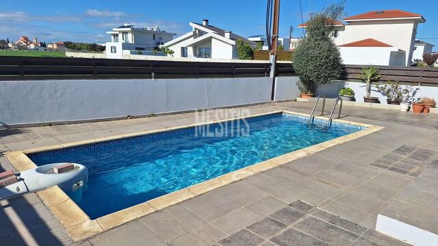 3 Bedroom House With Swimming Pool For Rent in Kiti, Larnaca – photo 6