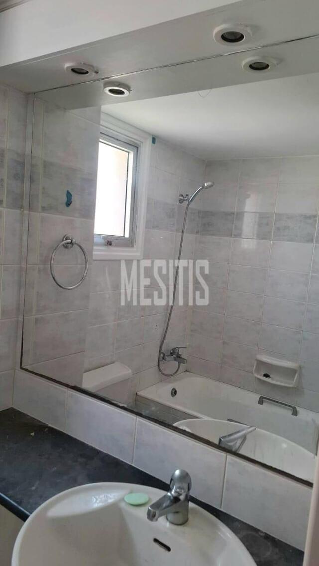apartment-f74cc16a-87d9-4e12-ada8-3e8ac9760cbf_Wtr.jpg