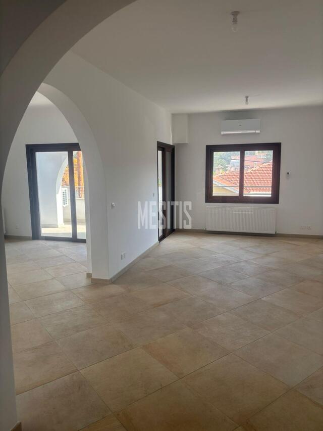 apartment-3a9440f3-f2ba-41fc-9973-fd6e79a0b0f7_Wtr.jpg