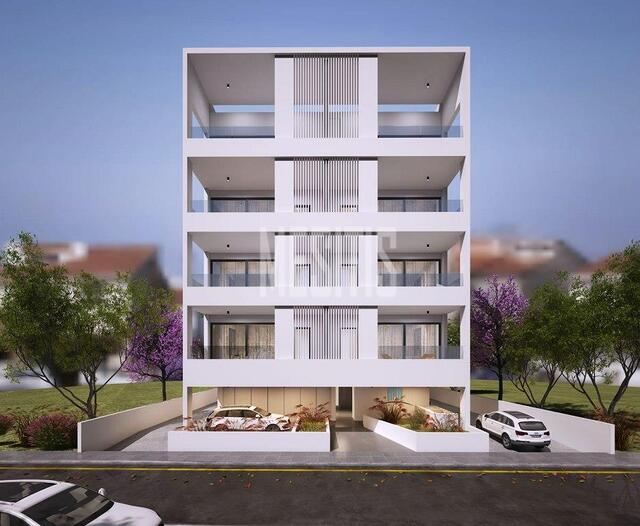 apartment-bc2d0f48-132c-4b62-8753-15255115c6c3_Wtr.jpeg