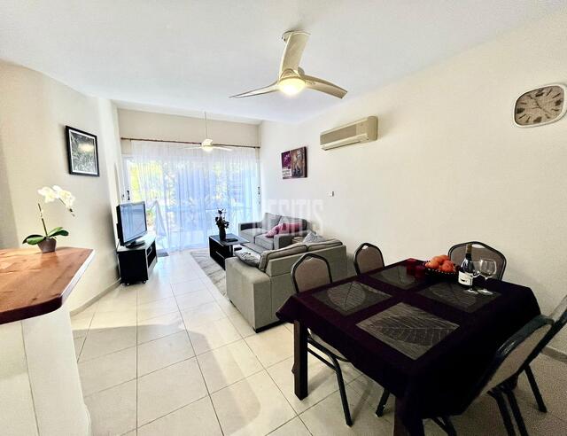 apartment-fe8a8bf2-56d6-44a8-9fd7-56e60dd443ce_Wtr.jpeg