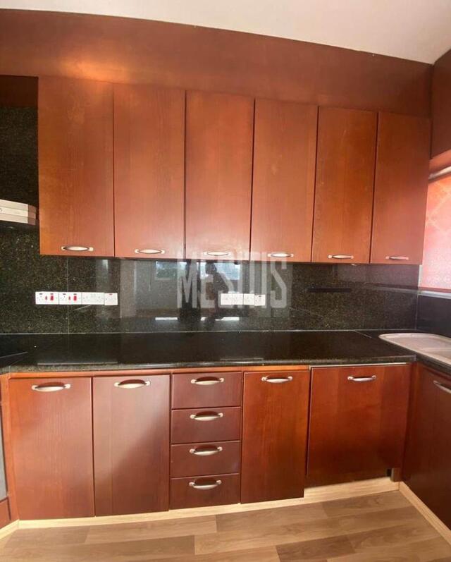apartment-a81abcbb-dc8d-416d-82f6-0583136f3037_Wtr.jpeg