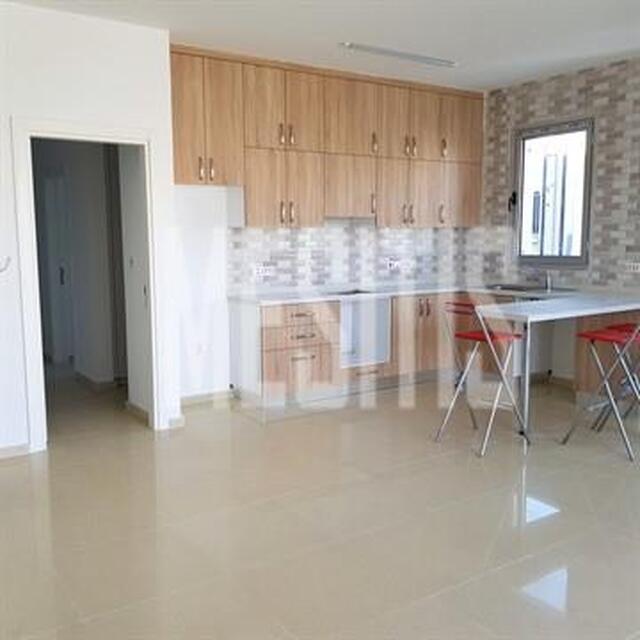 apartment-4f51f327-ac7b-4186-b1c0-ccdb8bec8666_Wtr.jpg