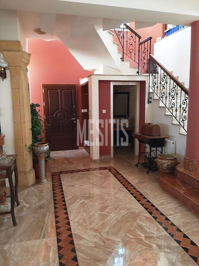4 Bedroom Villa With Pool For Sale In Green Dot Area Strovolos, Nicosia – photo 4