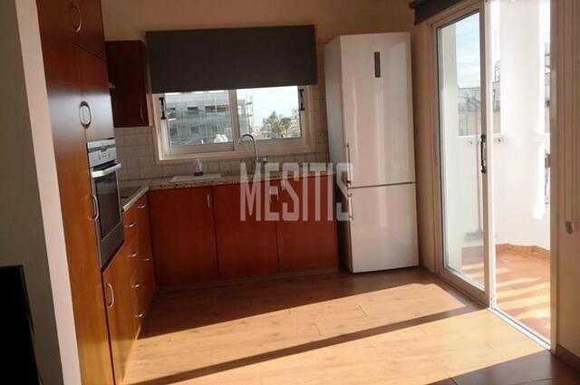 apartment-addd0885-4912-4046-b9a3-6515510f5715_Wtr.jpeg