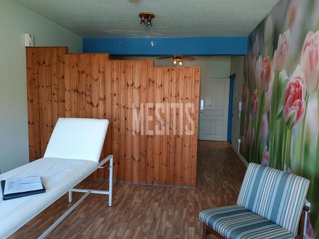 apartment-37226b48-f7a5-4084-a251-eb12dd27125c_Wtr.jpeg
