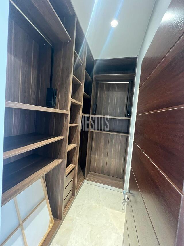 detachedHouse-60a7b18b-b9ca-4a0a-9d97-ccf6ab41befd_Wtr.jpg