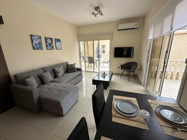 apartment-0c3b14aa-b026-492d-95ff-baea07abc5a6_Wtr.jpg