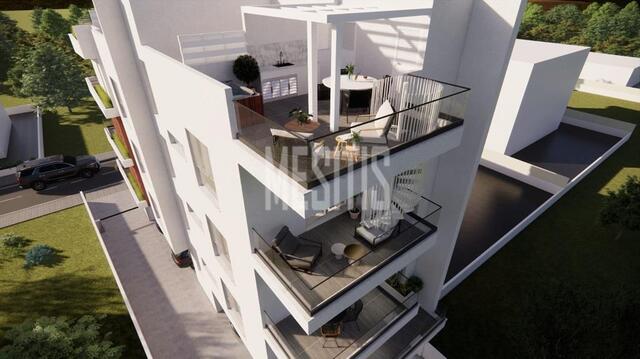 apartment-4085a702-c9f9-4beb-8d95-ffc040253c12_Wtr.jpg
