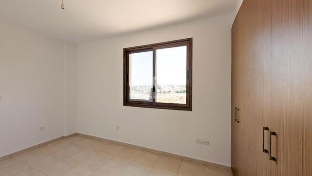2 Bedroom Apartment for sale in Kato Polemidia, Limassol – photo 8
