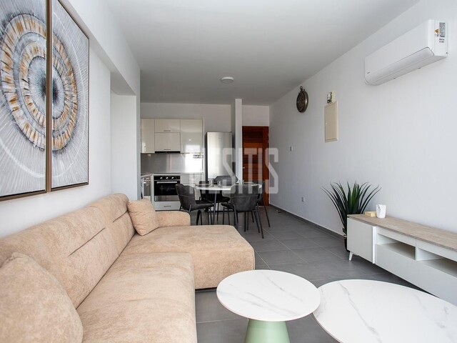 apartment-f82fba03-d747-4470-8aec-9dc5d6715476_Wtr.jpeg