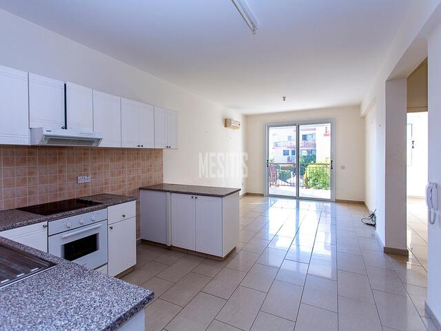 2 bedrooms apartment for sale with communal pool  Pegeia, Paphos – photo 2