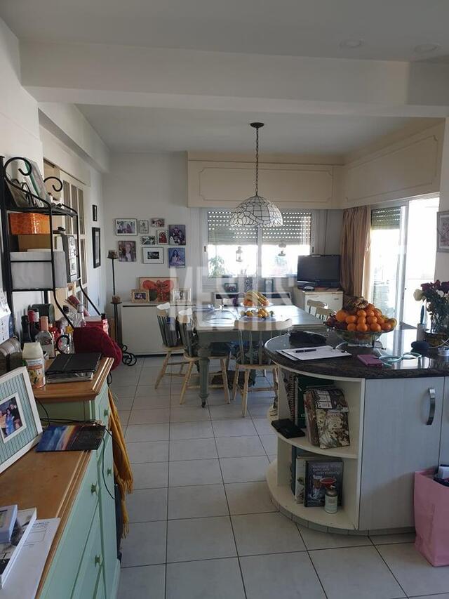 apartment-f49b458d-7fd6-4423-8ecc-7d2d647be021_Wtr.jpeg
