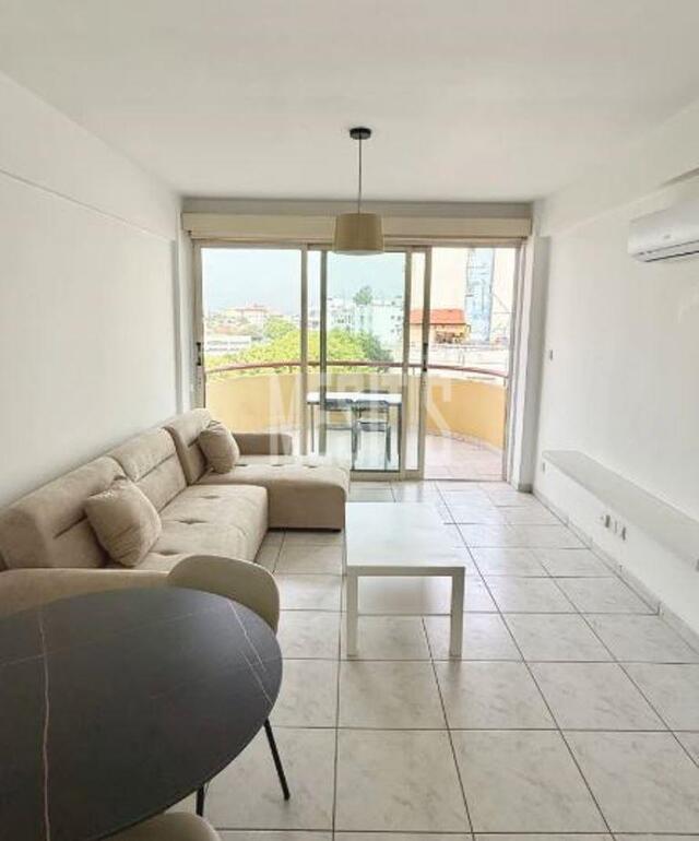 apartment-925be9a1-f133-4f87-b0bf-4ee218d41f70_Wtr.jpg