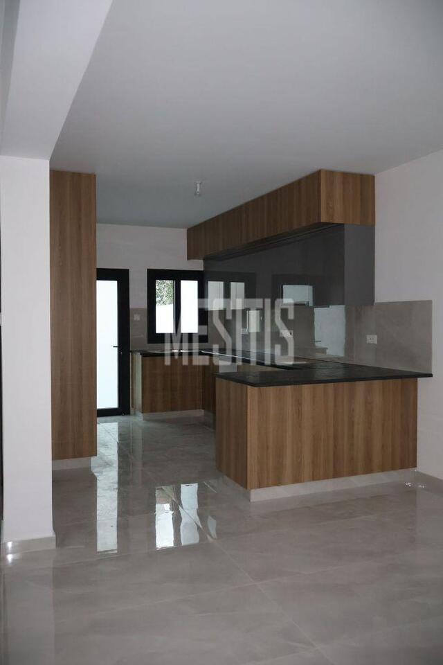 detachedHouse-a02c7f2f-6400-4627-b99a-3d1a9d2857a3_Wtr.jpg