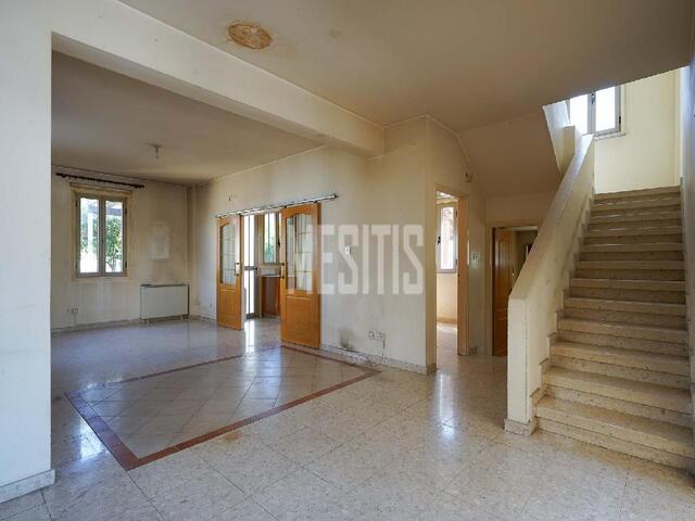 detachedHouse-62af9f2f-f2ed-47f7-bdbf-84548e78b2fe_Wtr.jpg