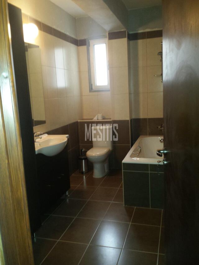 detachedHouse-a642ba84-85a4-44b6-981c-d685ef4bade7_Wtr.jpg