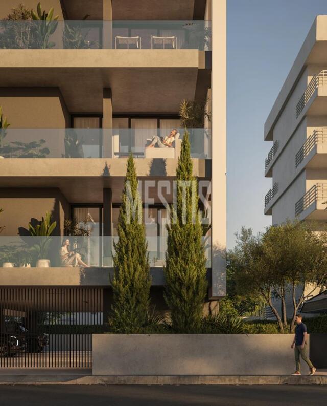 apartment-71928b90-aa8d-49eb-9164-26c322b0c17f_Wtr.jpg