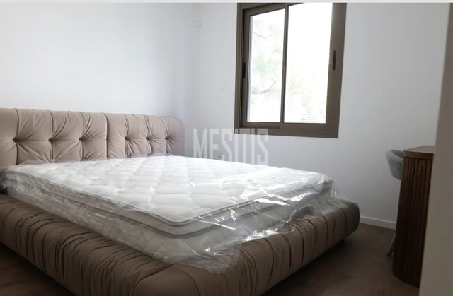 apartment-b299d464-7a33-4ae2-8423-e33831cd3bdc_Wtr.png