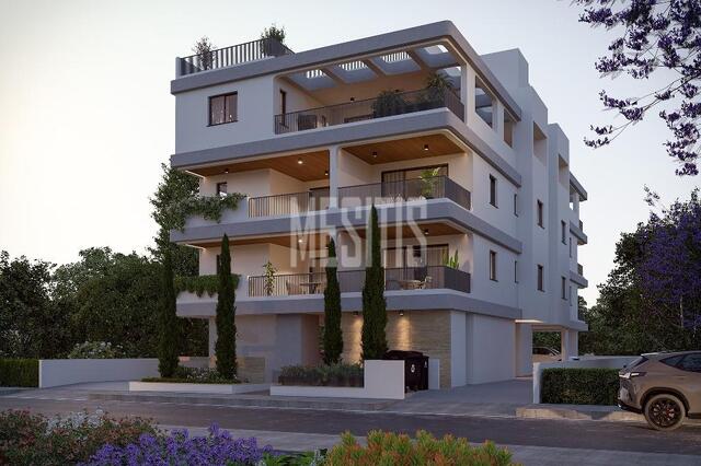 apartment-bd91bb1d-c30a-42b0-a422-1e417783ea6b_Wtr.jpg