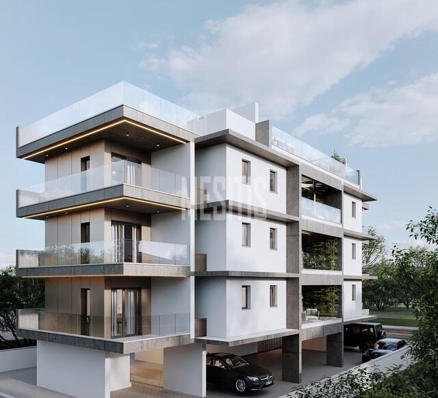 apartment-6eec90df-aef4-4fbf-80b2-f5602eb23b33_Wtr.jpeg